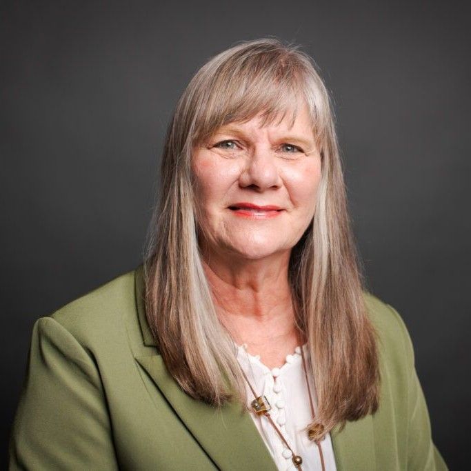 Gigi Davidson Headshot